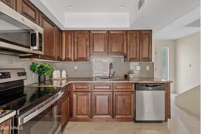 3702 E Monterosa Street #2, Phoenix, AZ 85018 - Photo 3