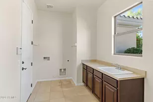 3660 E Maffeo Rd, Phoenix, AZ 85050 - Photo 43