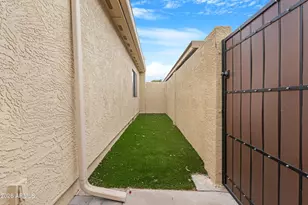 5803 W Gelding Dr, Glendale, AZ 85306 - Photo 37