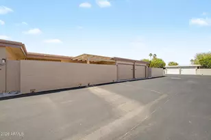 17443 N 105th Ave, Sun City, AZ 85373 - Photo 25
