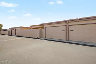 17443 N 105th Ave, Sun City, AZ 85373 - Photo 23