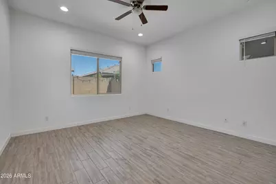 18868 W Laurel Lane, Surprise, AZ 85388 - Photo 17