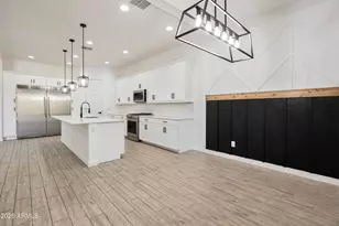 18868 W Laurel Ln, Surprise, AZ 85388 - Photo 9