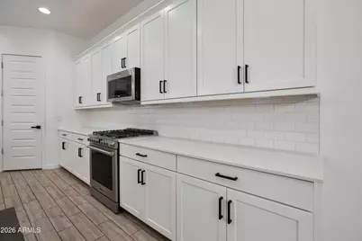 18868 W Laurel Lane, Surprise, AZ 85388 - Photo 13