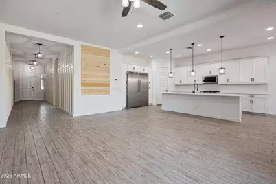 18868 W Laurel Lane, Surprise, AZ 85388 - Photo 7