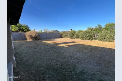2007 N 73rd Avenue, Phoenix, AZ 85035 - Photo 17