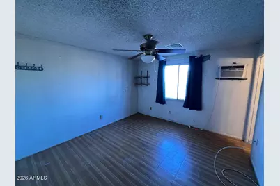 2007 N 73rd Avenue, Phoenix, AZ 85035 - Photo 9