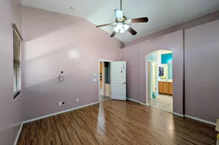 6525 S 37th Ln, Phoenix, AZ 85041 - Photo 27