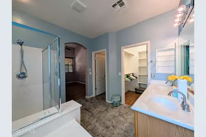 6525 S 37th Lane, Phoenix, AZ 85041 - Photo 31
