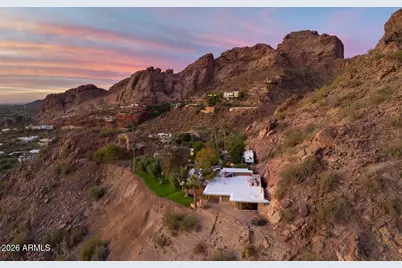 5500 N Dromedary Road #V, Phoenix, AZ 85018 - Photo 1