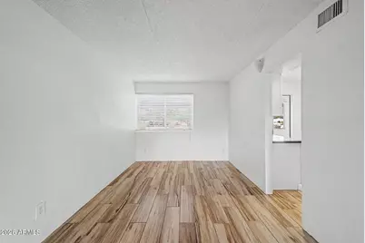 7141 N 16th Street #10, Phoenix, AZ 85020 - Photo 5