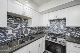 7141 N 16th St, Phoenix, AZ 85020 - Photo 9