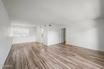 7141 N 16th Street #10, Phoenix, AZ 85020 - Photo 3