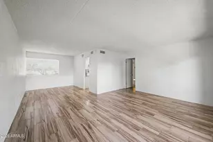 7141 N 16th St, Phoenix, AZ 85020 - Photo 3