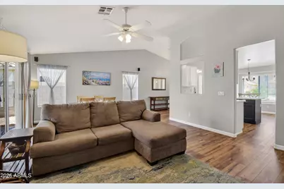 4104 W Shannon Street, Chandler, AZ 85226 - Photo 3