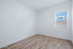 2525 E Pleasant Ln, Phoenix, AZ 85042 - Photo 37