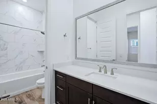 2525 E Pleasant Ln, Phoenix, AZ 85042 - Photo 33