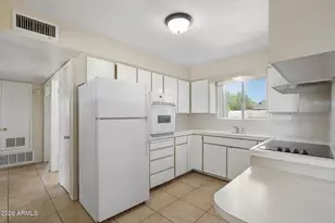 517 N 53rd Pl, Mesa, AZ 85205 - Photo 7