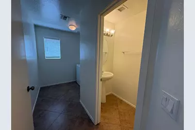 6805 N 130th Avenue, Glendale, AZ 85307 - Photo 5