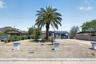 806 E Mountain View Rd, Phoenix, AZ 85020 - Photo 3