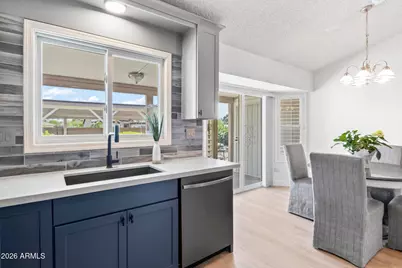 3025 E Bremen Street, Phoenix, AZ 85032 - Photo 9