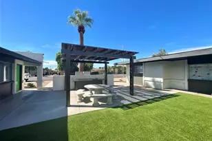 6802 W Glendale Ave, Glendale, AZ 85303 - Photo 11