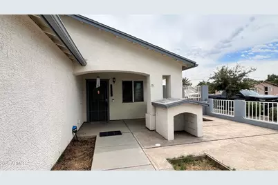 6601 N 54th Avenue, Glendale, AZ 85301 - Photo 7