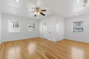 361 E Clarendon Ave, Phoenix, AZ 85012 - Photo 7