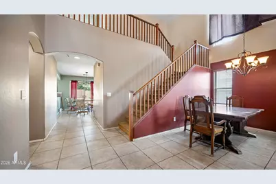 18182 W Desert Lane, Surprise, AZ 85388 - Photo 3