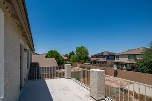 18182 W Desert Ln, Surprise, AZ 85388 - Photo 27