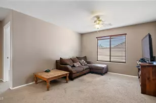 18182 W Desert Ln, Surprise, AZ 85388 - Photo 15