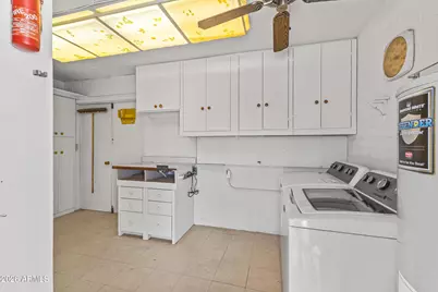 10201 W Andover Avenue, Sun City, AZ 85351 - Photo 21