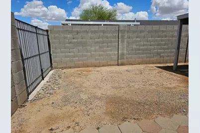 18217 N 2nd Place, Phoenix, AZ 85022 - Photo 15