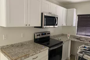 861 E Glenmere Dr, Chandler, AZ 85225 - Photo 3