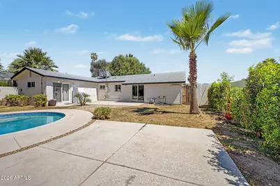 3547 E Meadowbrook Avenue, Phoenix, AZ 85018 - Photo 15