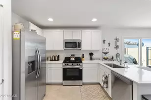 25055 N 174th Ln, Surprise, AZ 85387 - Photo 15