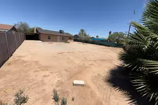 5929 W Mulberry Dr, Phoenix, AZ 85033 - Photo 33