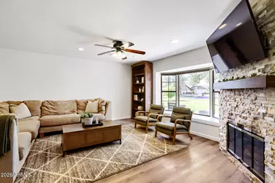 4111 W Paradise Lane, Phoenix, AZ 85053 - Photo 5