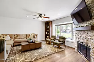 4111 W Paradise Ln, Phoenix, AZ 85053 - Photo 5