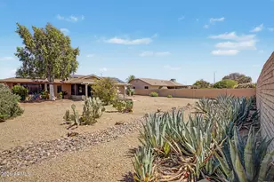 18006 N 136th Dr, Sun City West, AZ 85375 - Photo 27