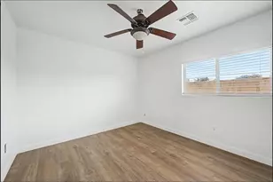 1112 S Bogle Ct, Chandler, AZ 85286 - Photo 17