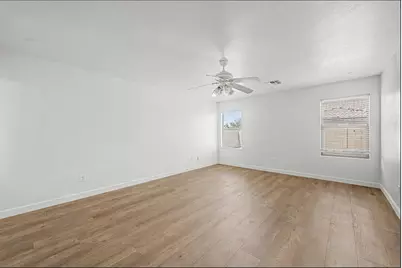 1112 S Bogle Court, Chandler, AZ 85286 - Photo 9