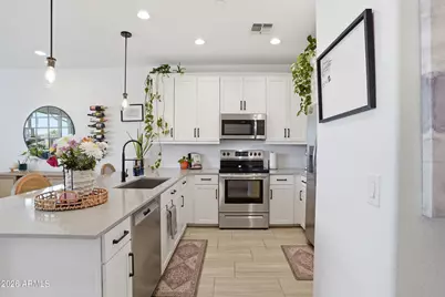 9923 E Wavelength Avenue, Mesa, AZ 85212 - Photo 15