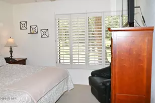 8649 E Royal Palm Rd, Scottsdale, AZ 85258 - Photo 17