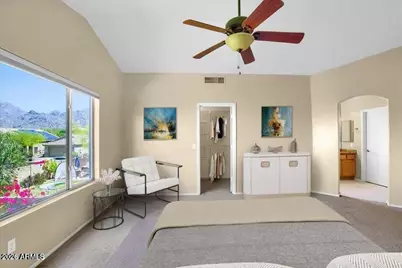 10476 E Hillery Drive, Scottsdale, AZ 85255 - Photo 11