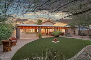 8850 S Los Feliz Dr, Tempe, AZ 85284 - Photo 41