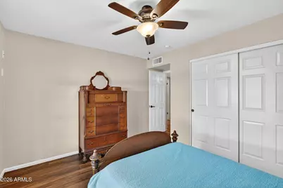 8850 S Los Feliz Drive, Tempe, AZ 85284 - Photo 33