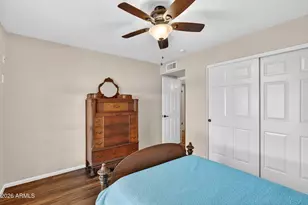 8850 S Los Feliz Dr, Tempe, AZ 85284 - Photo 33