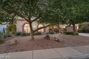 8850 S Los Feliz Dr, Tempe, AZ 85284 - Photo 3