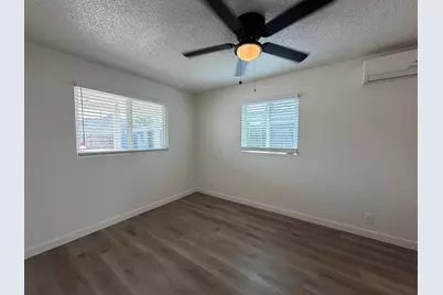1027 E Dunlap Avenue #Apt 5, Phoenix, AZ 85020 - Photo 9